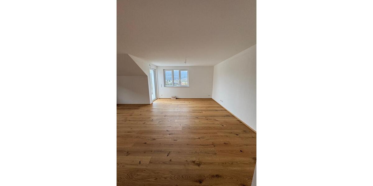 Etagenwohnung Plüderhausen - 3 Zimmer, 99 m&sup2;, 1.250&euro; | Angebot:25234398