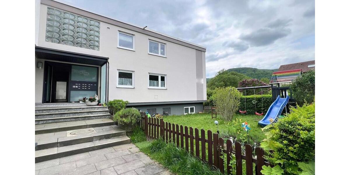 Erdgeschoßwohnung Bad Urach - 2.5 Zimmer, 68 m&sup2;, 190.000&euro; | Angebot:25572275