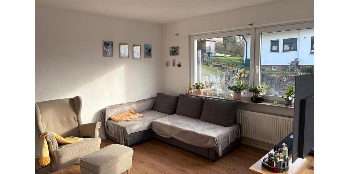 Erdgeschoßwohnung Lenningen - 3.5 Zimmer, 85 m&sup2;, 1.200&euro; | Angebot:24225092