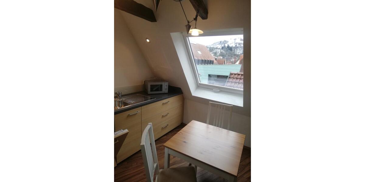 Dachgeschoßwohnung Weilheim an der Teck - 1.5 Zimmer, 45 m&sup2;, 750&euro; | Angebot:25181066