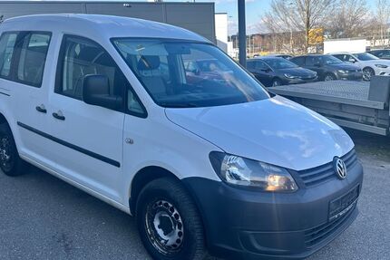 VW Caddy 146.000 km 6.990 &euro; Essingen 73457