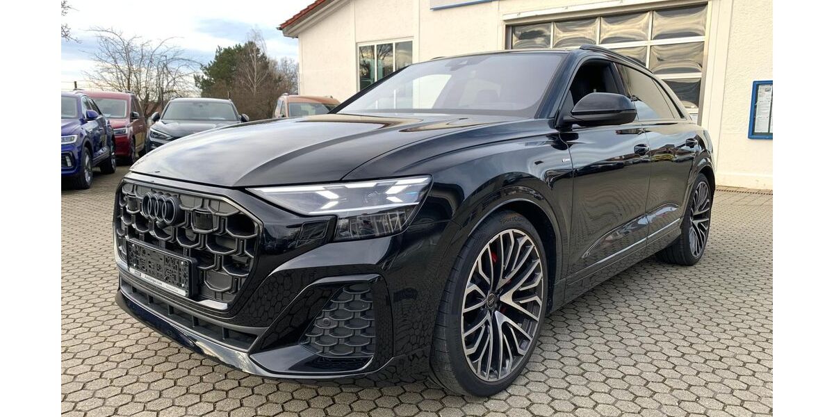 Audi Q8 7.859 km 88.888 &euro; Kirchheim/Teck-Nabern 73230
