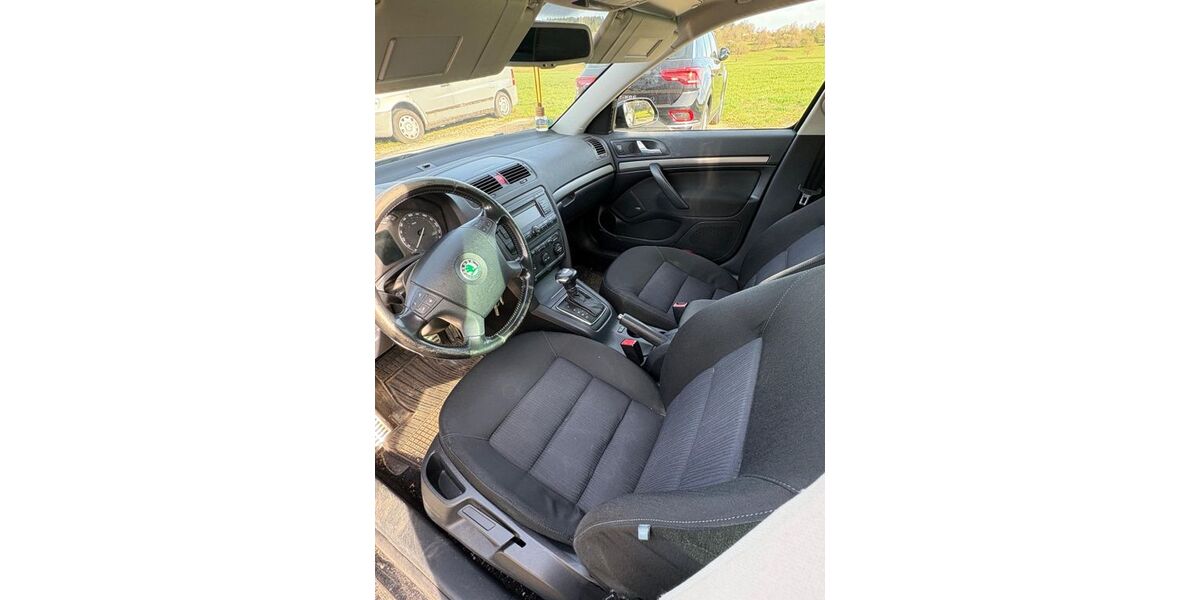 Skoda Octavia 261.000 km 3.000 &euro; Welzheim 73642