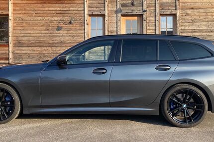 BMW 330 106.102 km 34.900 &euro; Uhingen 73066