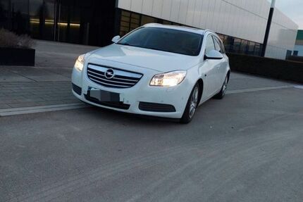 Opel Insignia 212.000 km 5.350 &euro; Weinstadt 71384