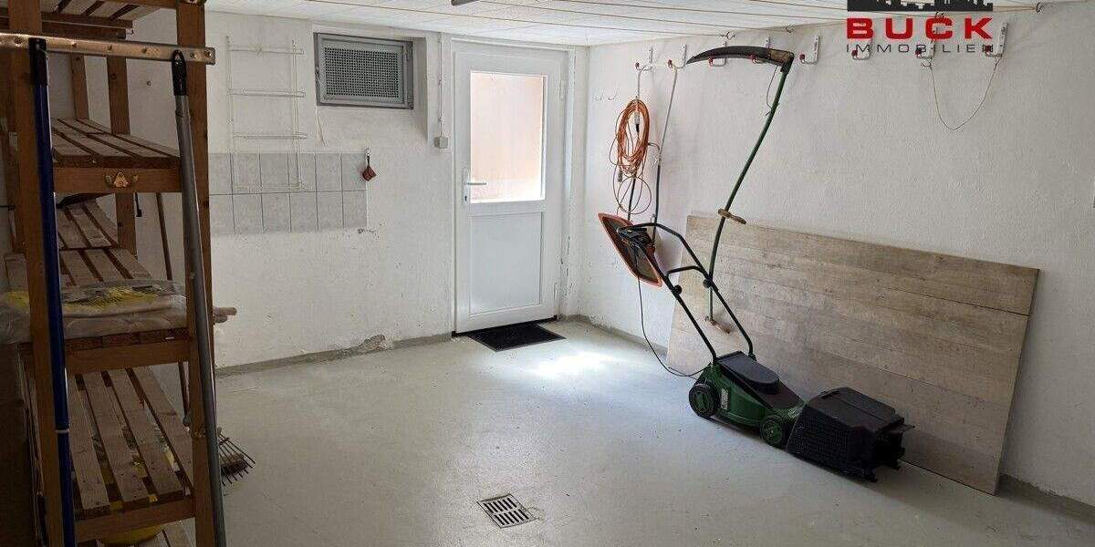 Reihenmittelhaus Geislingen an der Steige Geislingen - 4 Zimmer, 84 m&sup2;, 239.000&euro; | Angebot:25836582