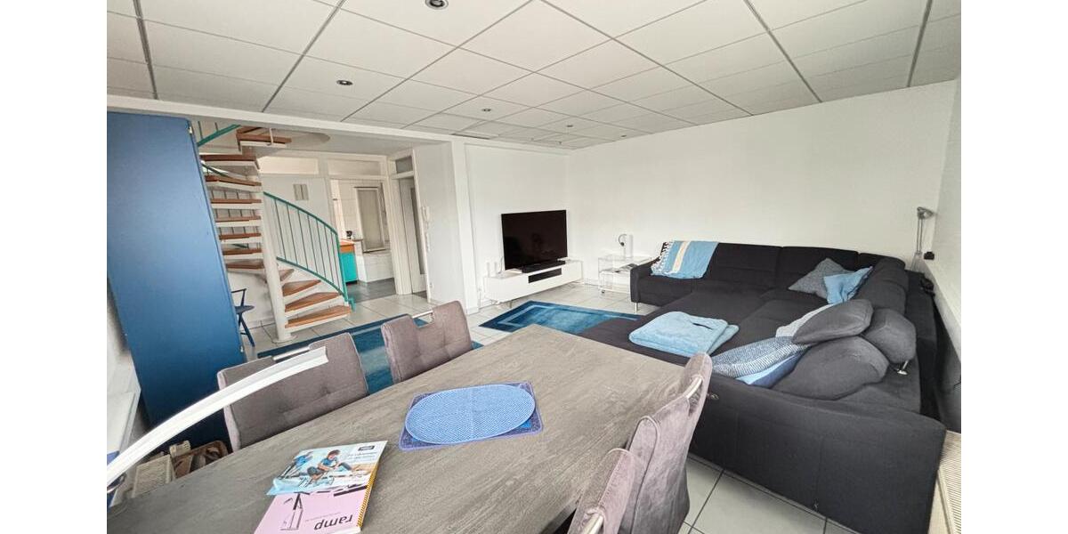 Maisonettenwohnung Esslingen am Neckar Oberesslingen - 5.5 Zimmer, 180 m&sup2;, 1.900&euro; | Angebot:25930067