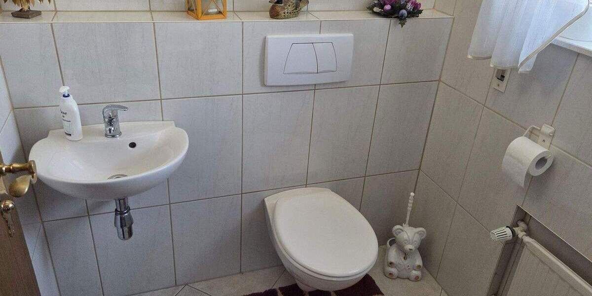 Mehrfamilienhaus, Wohnhaus Böbingen - 6 Zimmer, 209 m&sup2;, 659.000&euro; | Angebot:25853975