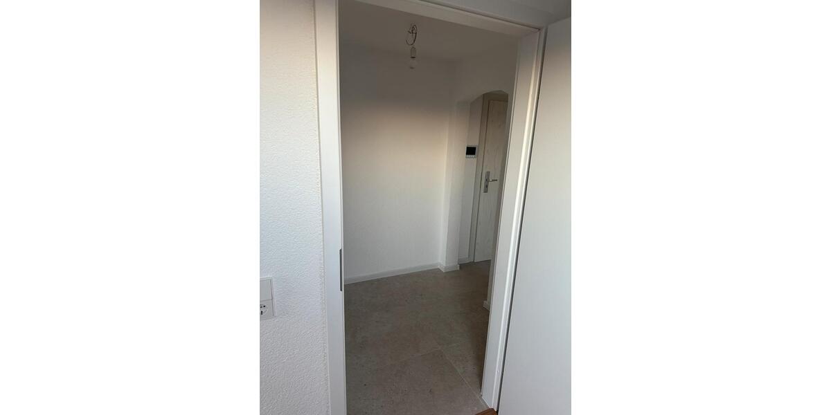 Dachgeschoßwohnung Neuhausen auf den Fildern - 3 Zimmer, 71 m&sup2;, 1.300&euro; | Angebot:27548763