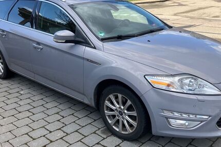 Ford Mondeo 244.500 km 2.800 &euro; Lorch 73547