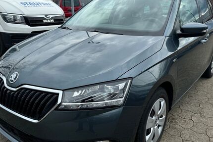 Skoda Fabia 71.000 km 12.400 &euro; Göppingen 73037