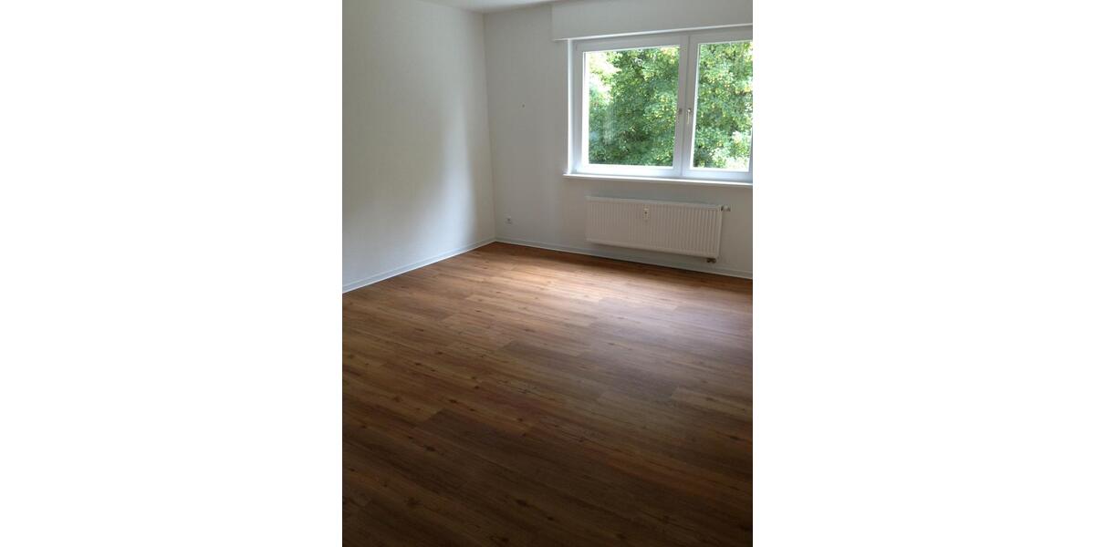 Etagenwohnung Esslingen am Neckar Oberesslingen - 3 Zimmer, 99 m&sup2;, 1.097&euro; | Angebot:26649389