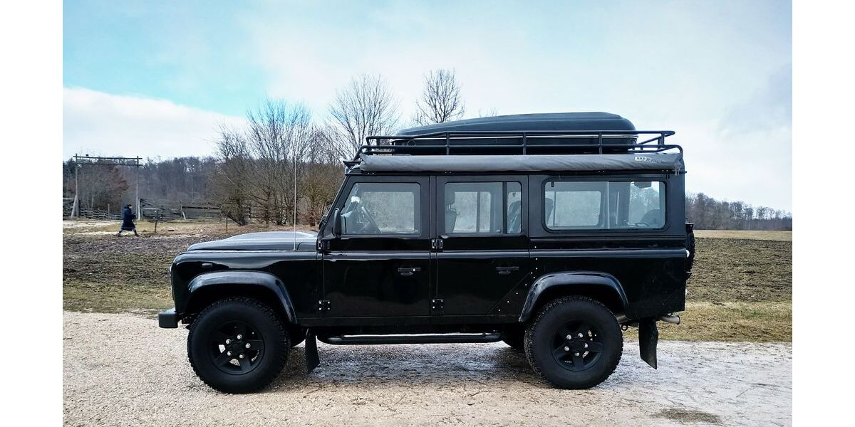 Land Rover Defender 75.000 km 62.000 &euro; Bad Urach 72584
