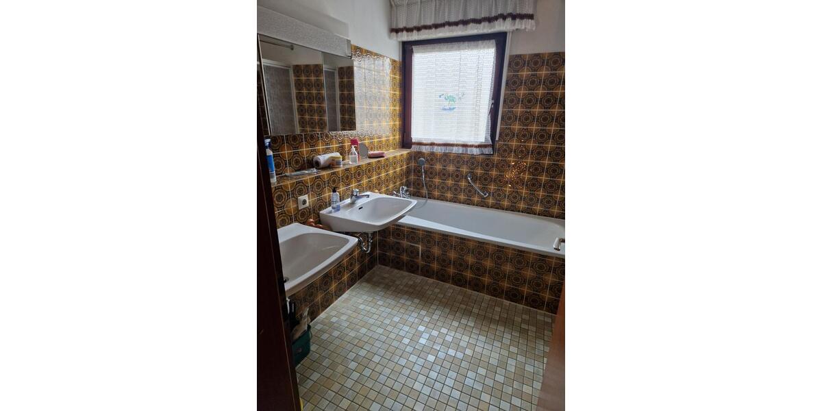 Bungalow Aichwald - 6 Zimmer, 133 m&sup2;, 565.000&euro; | Angebot:25282643