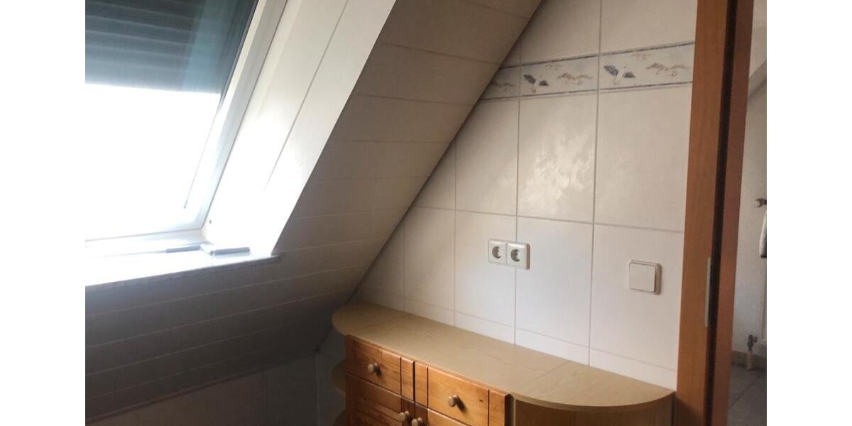 Reihenhaus Bad Ditzenbach - 6 Zimmer, 160 m&sup2;, 1.500&euro; | Angebot:23488856