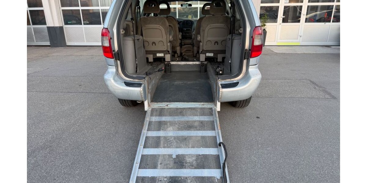 Chrysler Grand Voyager 159.800 km 2.911 &euro; Fellbach bei Stuttgart 70734
