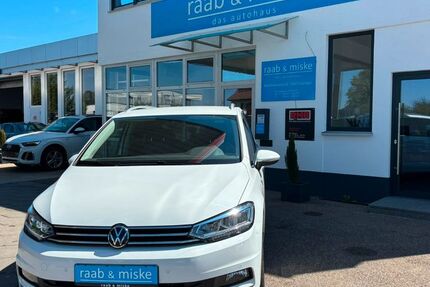 VW Touran 44.900 km 26.490 &euro; Essingen 73457