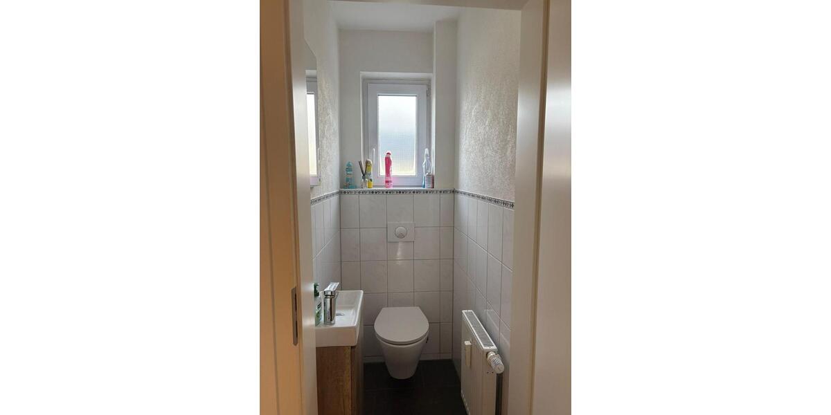 Erdgeschoßwohnung Lenningen - 3.5 Zimmer, 85 m&sup2;, 1.200&euro; | Angebot:24225092