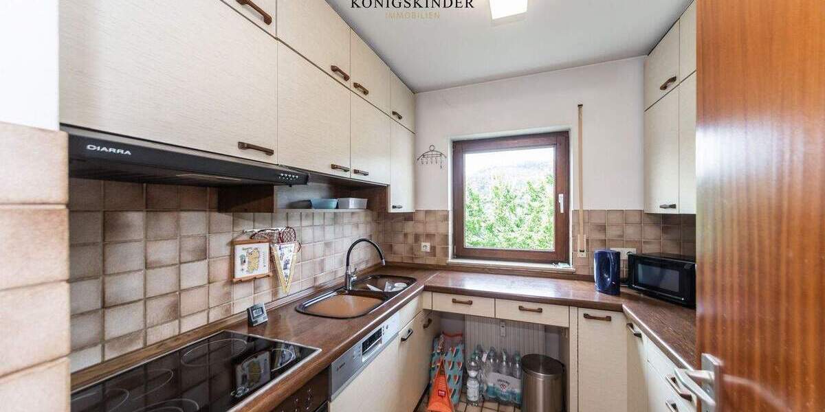 Etagenwohnung Bad Urach - 2 Zimmer, 65 m&sup2;, 199.000&euro; | Angebot:25732897