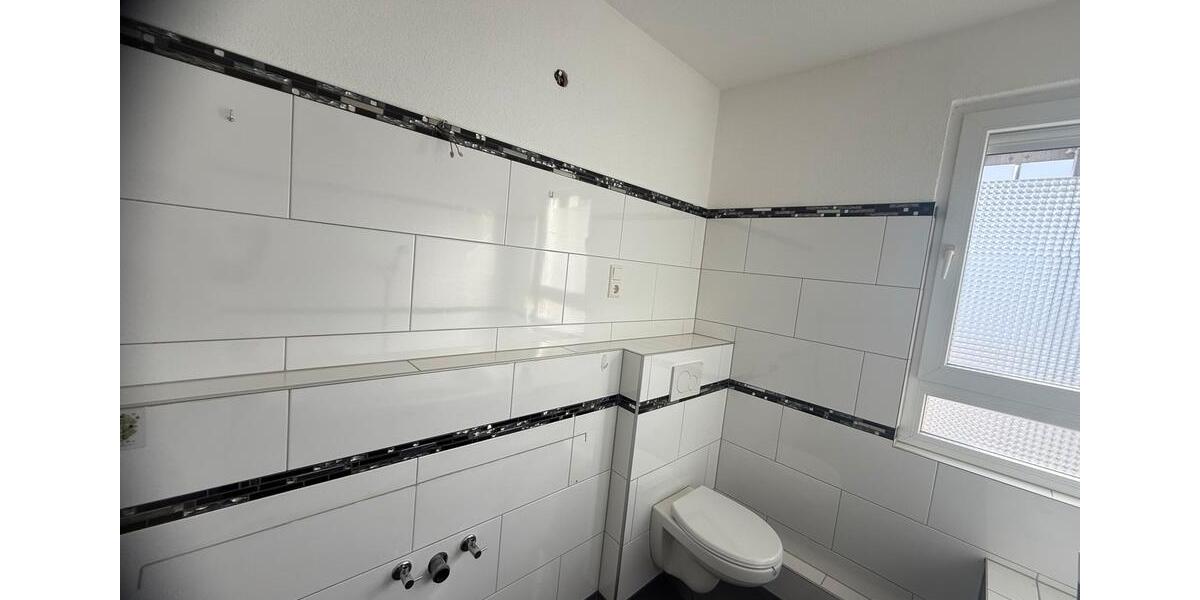 Erdgeschoßwohnung Eislingen (Fils) - 2 Zimmer, 60 m&sup2;, 830&euro; | Angebot:25381692