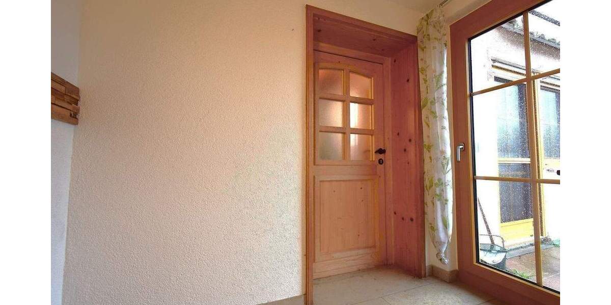 Mehrfamilienhaus, Wohnhaus Böbingen an der Rems Böbingen - 7 Zimmer, 224 m&sup2;, 600.000&euro; | Angebot:26703166