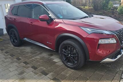 Nissan X-Trail 35.900 km 29.900 &euro; Ebersbach 73061