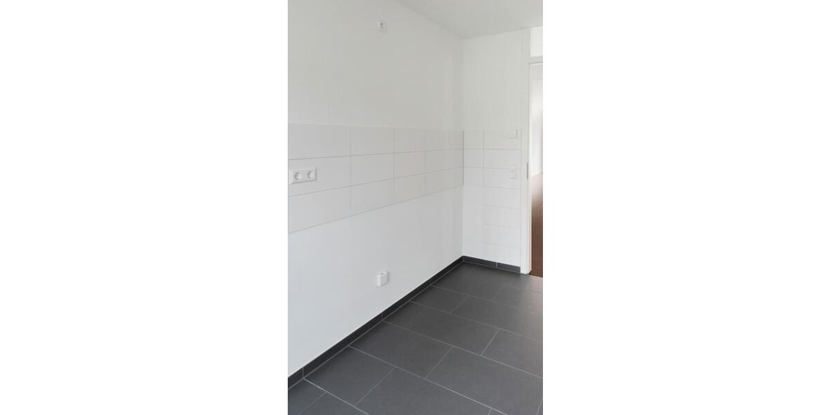 Etagenwohnung Esslingen am Neckar Oberesslingen - 4 Zimmer, 99 m&sup2;, 988&euro; | Angebot:26649387