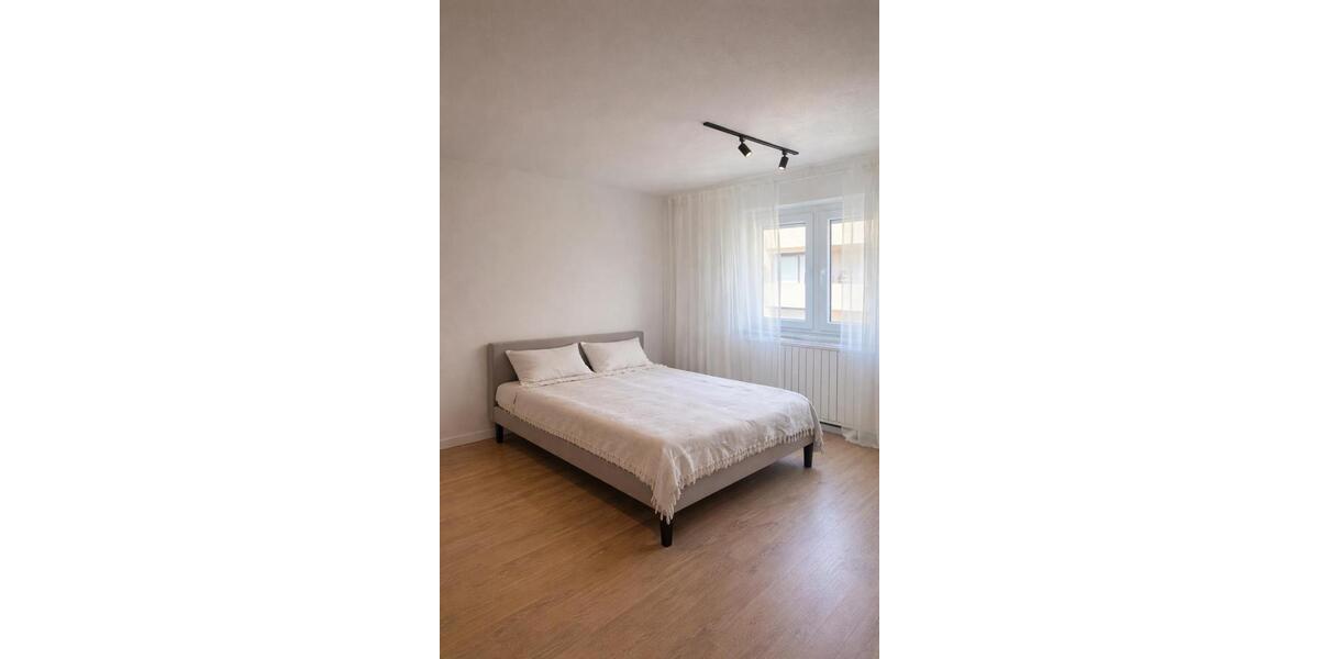 Etagenwohnung Schorndorf - 3 Zimmer, 74 m&sup2;, 1.050&euro; | Angebot:26023542