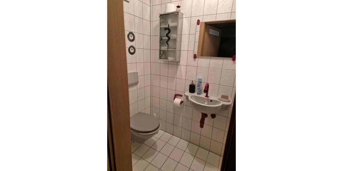 Etagenwohnung Albershausen - 4 Zimmer, 90 m&sup2;, 1.150&euro; | Angebot:26004522