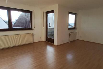 Wohnung Altbach - 2 Zimmer, 69 m&sup2;, 800&euro; | Angebot:25287145