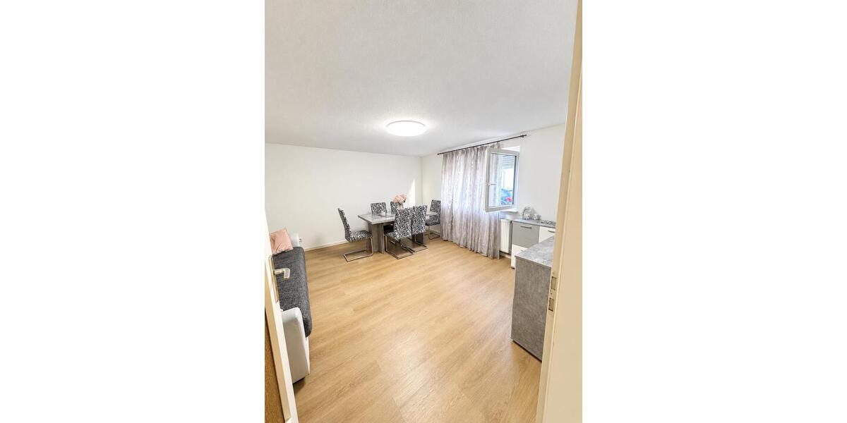 Erdgeschoßwohnung Eislingen (Fils) - 3 Zimmer, 69 m&sup2;, 900&euro; | Angebot:27601335