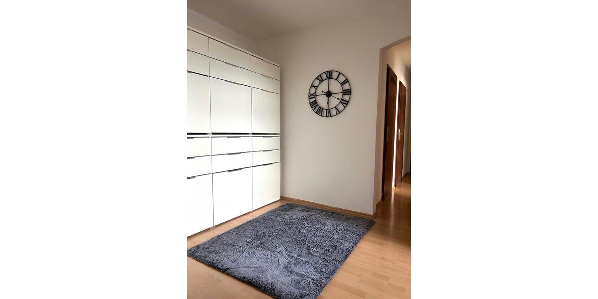 Dachgeschoßwohnung Salach - 3 Zimmer, 70 m&sup2;, 229.000&euro; | Angebot:26545408