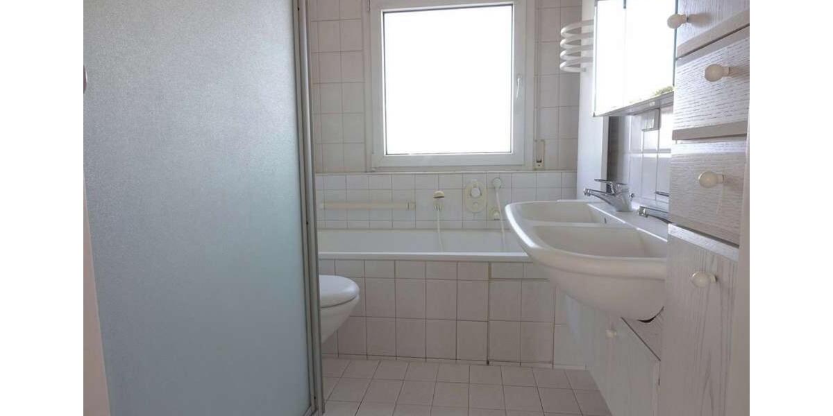 Einfamilienhaus Waiblingen - 3.5 Zimmer, 91 m&sup2;, 385.000&euro; | Angebot:25174784