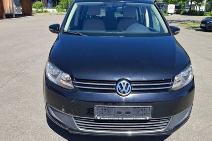 VW Touran 209.106 km 5.390 &euro; Kernen i. r 71394