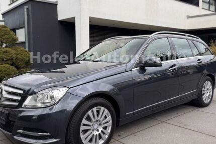 Mercedes-Benz C 200 87.600 km 14.950 &euro; Heiningen 73092