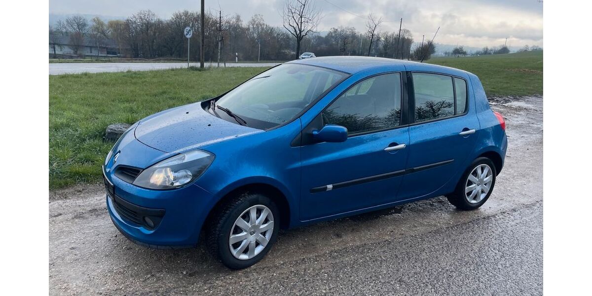 Renault Clio 124.226 km 3.300 &euro; Kirchheim 73230