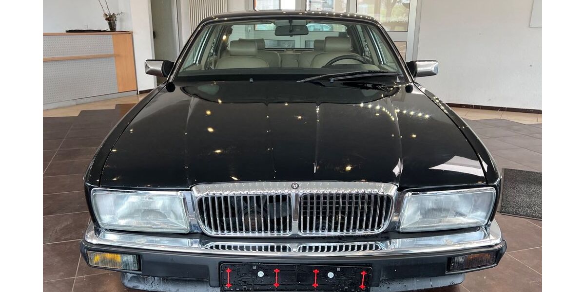 Jaguar XJ40 217.050 km 12.450 &euro; Eislingen 73054