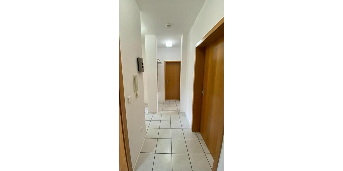 Etagenwohnung Esslingen am Neckar Pliensauvorstadt - 3 Zimmer, 70 m&sup2;, 700&euro; | Angebot:26632327