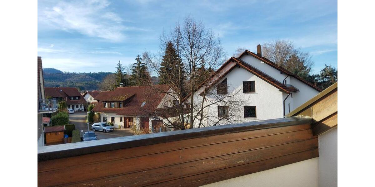 Dachgeschoßwohnung Bad Boll - 3 Zimmer, 76 m&sup2;, 325.000&euro; | Angebot:26073214