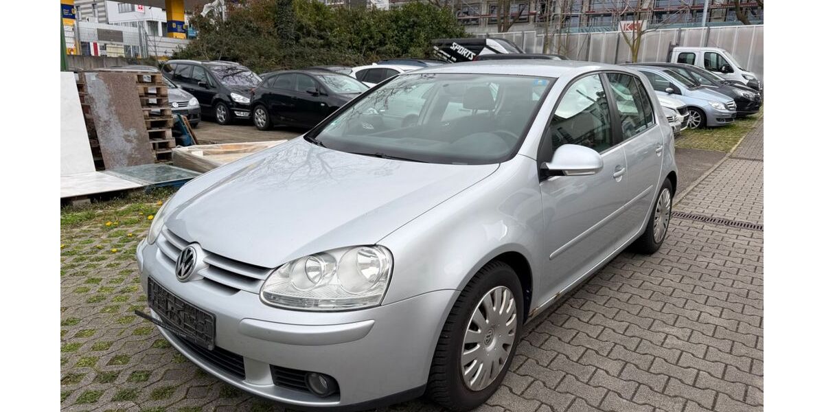 VW Golf 250.000 km 1.490 &euro; Nürtingen bei Stuttgart 72622
