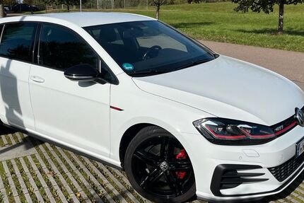 VW Golf 125.000 km 16.800 &euro; Urbach 73660