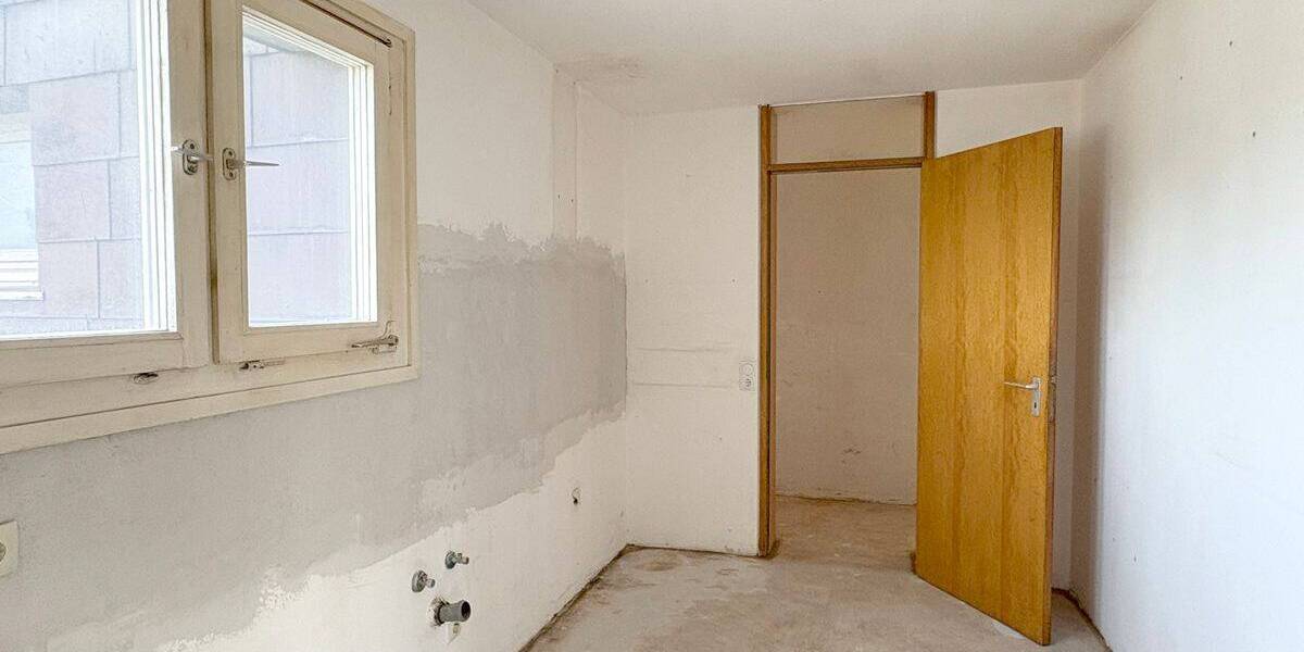 Etagenwohnung Schwäbisch Gmünd Bettringen - 4 Zimmer, 90 m&sup2;, 180.000&euro; | Angebot:26310312