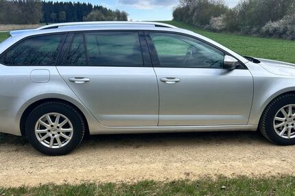 Skoda Octavia 161.000 km 12.600 &euro; Deggingen 73326
