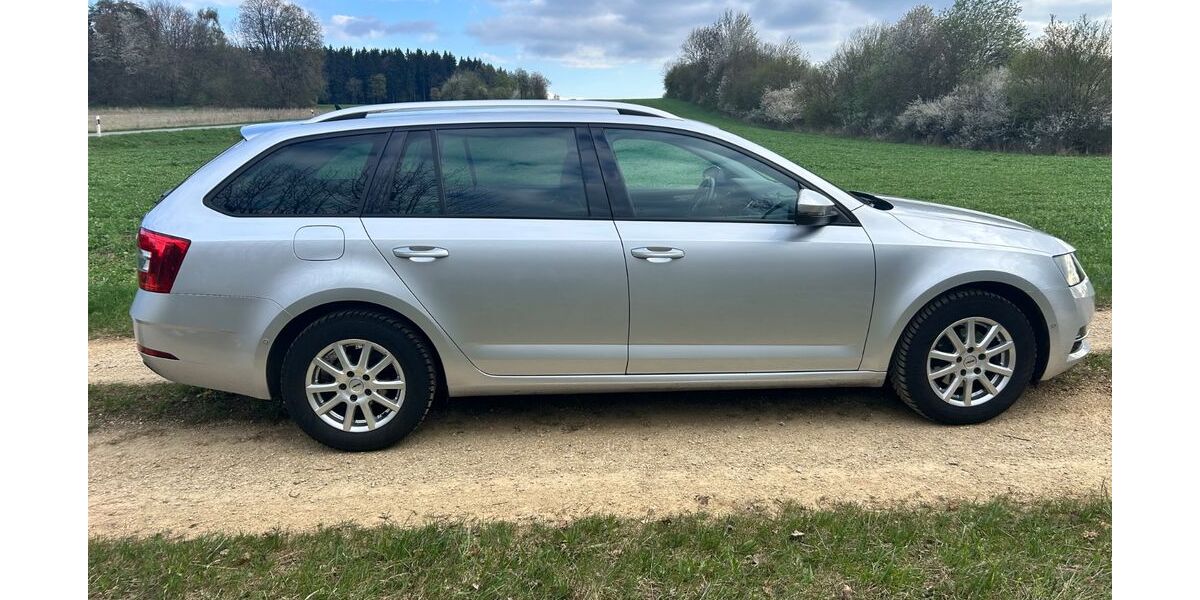 Skoda Octavia 161.000 km 12.600 &euro; Deggingen 73326