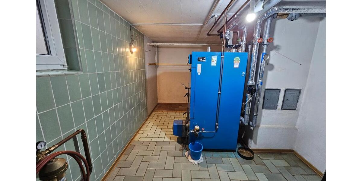 Mehrfamilienhaus, Wohnhaus Gammelshausen - 8 Zimmer, 177 m&sup2;, 560.000&euro; | Angebot:26961267