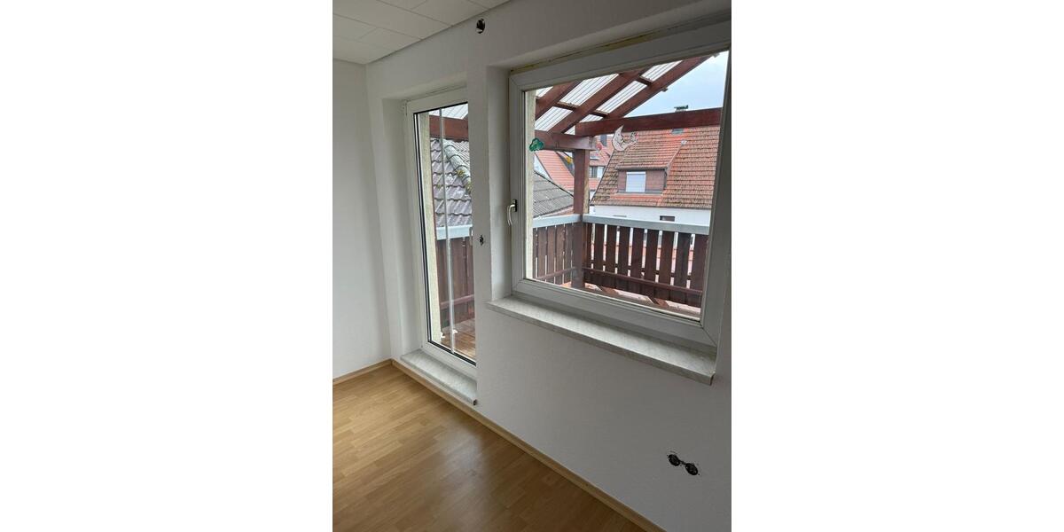 Maisonettenwohnung Mögglingen - 7 Zimmer, 183 m&sup2;, 1.950&euro; | Angebot:25162200