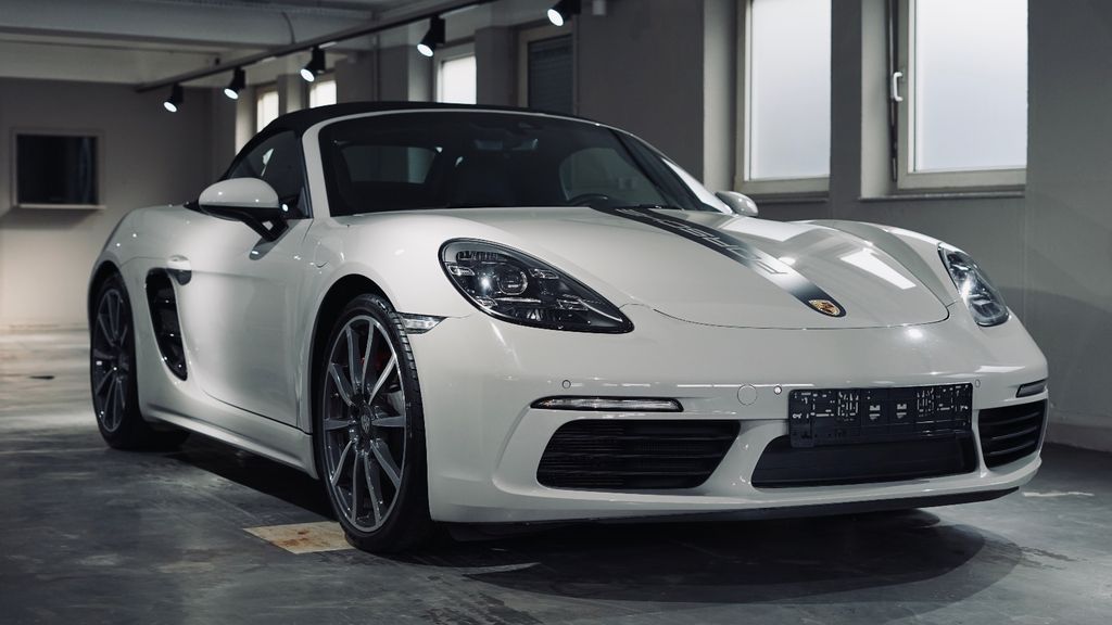 Porsche Boxster 99.892 km 49.920 &euro; Altbach 73776