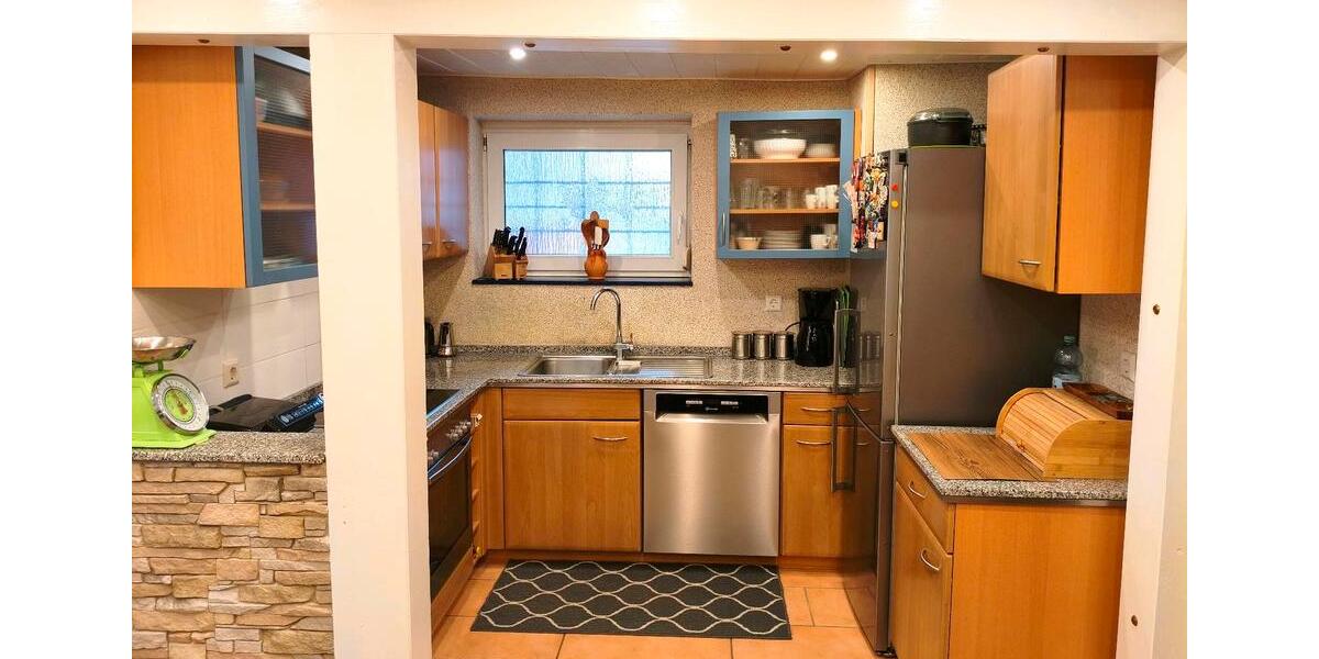 Einfamilienhaus Bad Urach - 6 Zimmer, 180 m&sup2;, 359.000&euro; | Angebot:25398135