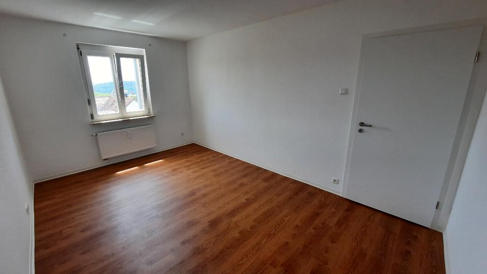 Etagenwohnung Esslingen am Neckar Hegensberg - 2 Zimmer, 54 m&sup2;, 535&euro; | Angebot:25960096