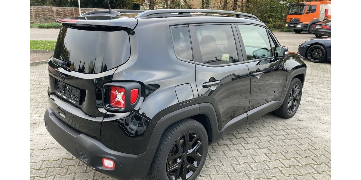 Jeep Renegade *Navi, unfallfrei* 37.000 km 21.750 &euro; Schorndorf 73614